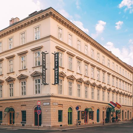 布达佩斯泽尼特皇宫酒店 外观 照片
